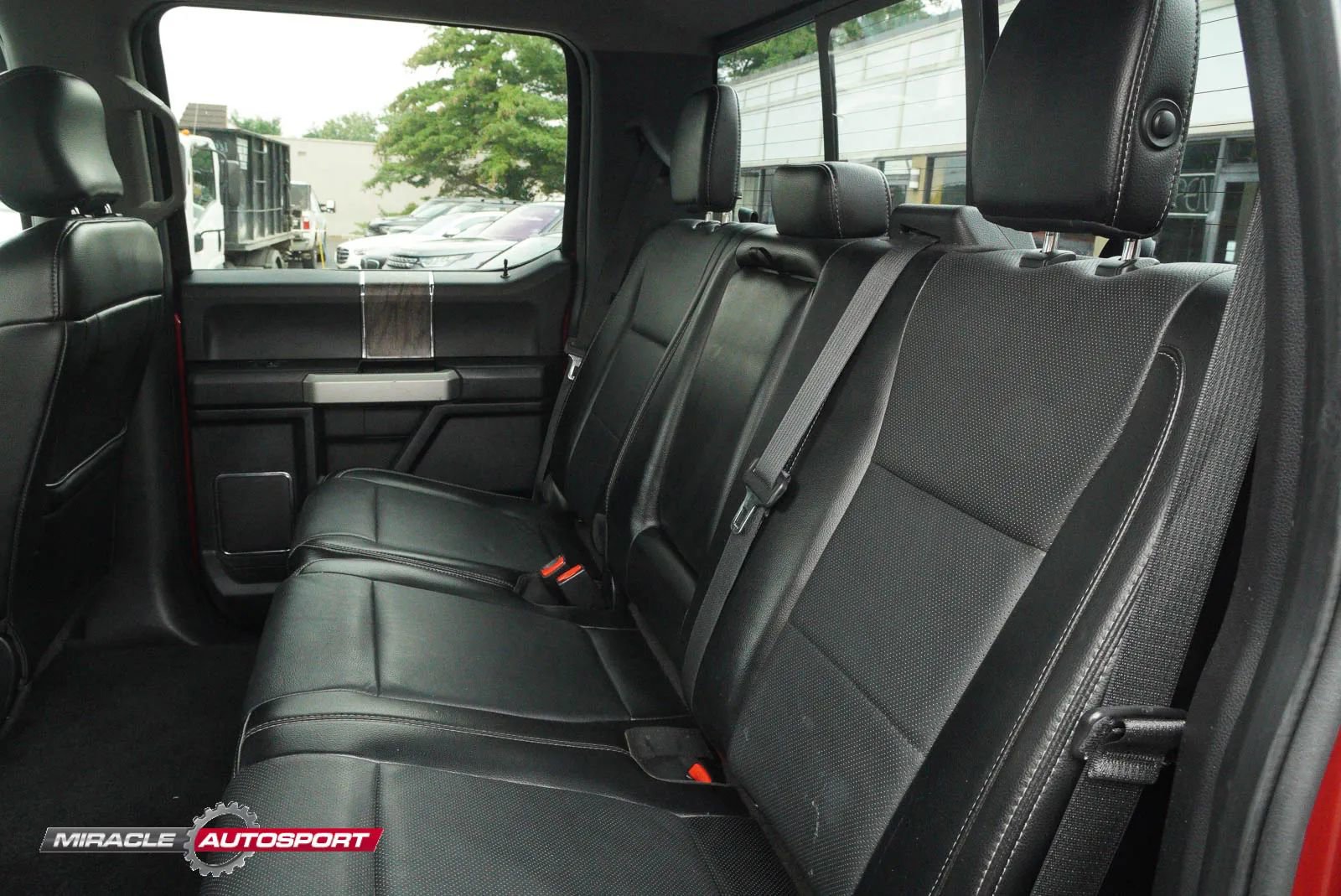 Used 2017 Ford F350 Lariat w/ Lariat Ultimate Package image 25