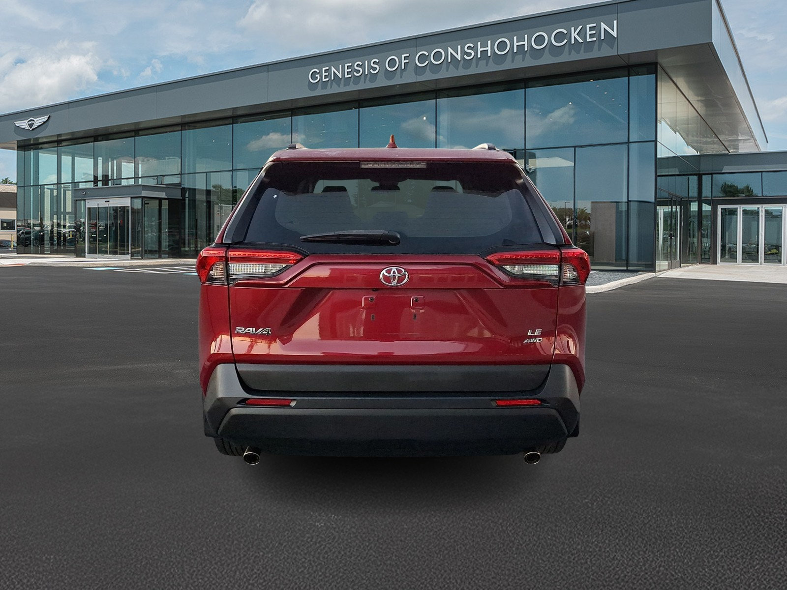 Used 2021 Toyota RAV4 LE AWD/4WD image 5