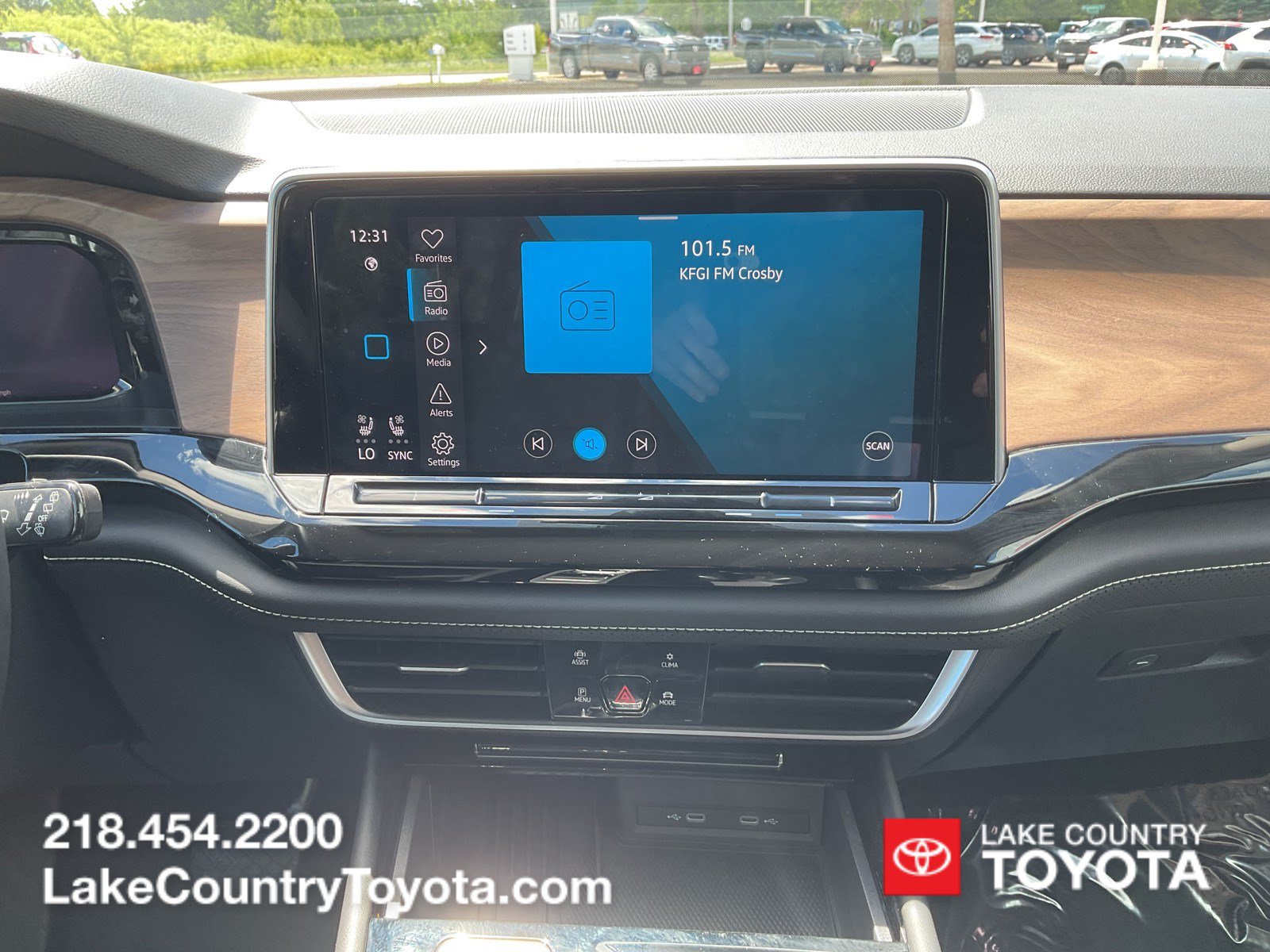Used 2026 Volkswagen Atlas SE AWD/4WD image 19