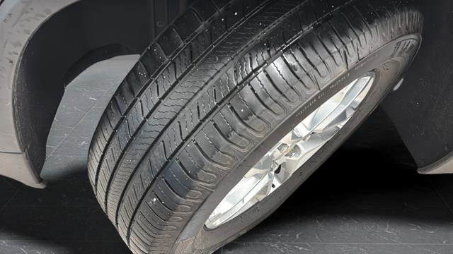 Used 2018 Chevrolet Traverse LT AWD/4WD image 30