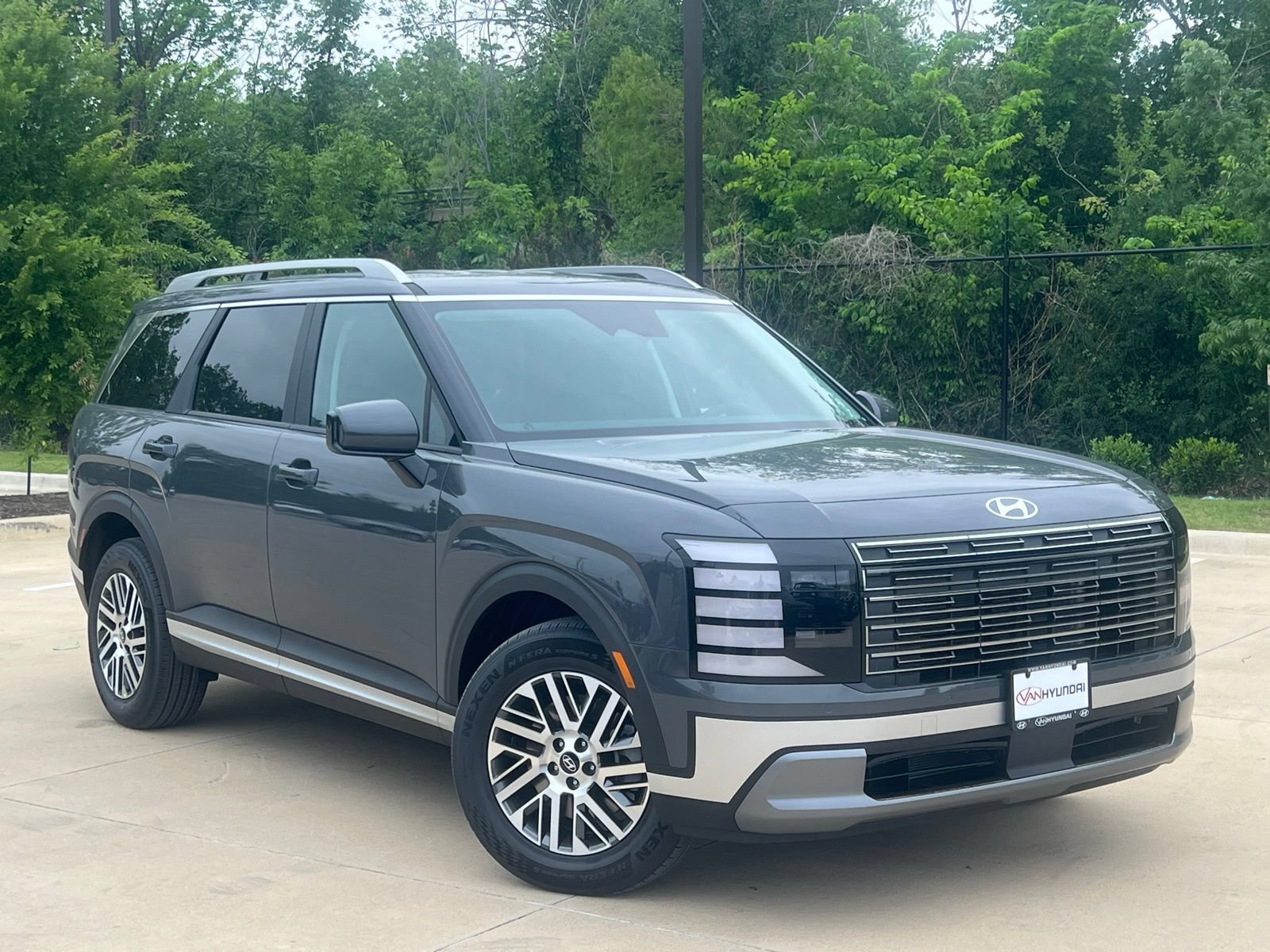 New 2026 Hyundai Palisade SEL FWD image 1