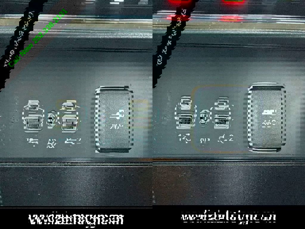 Used 2024 Jeep Grand Cherokee Limited image 33