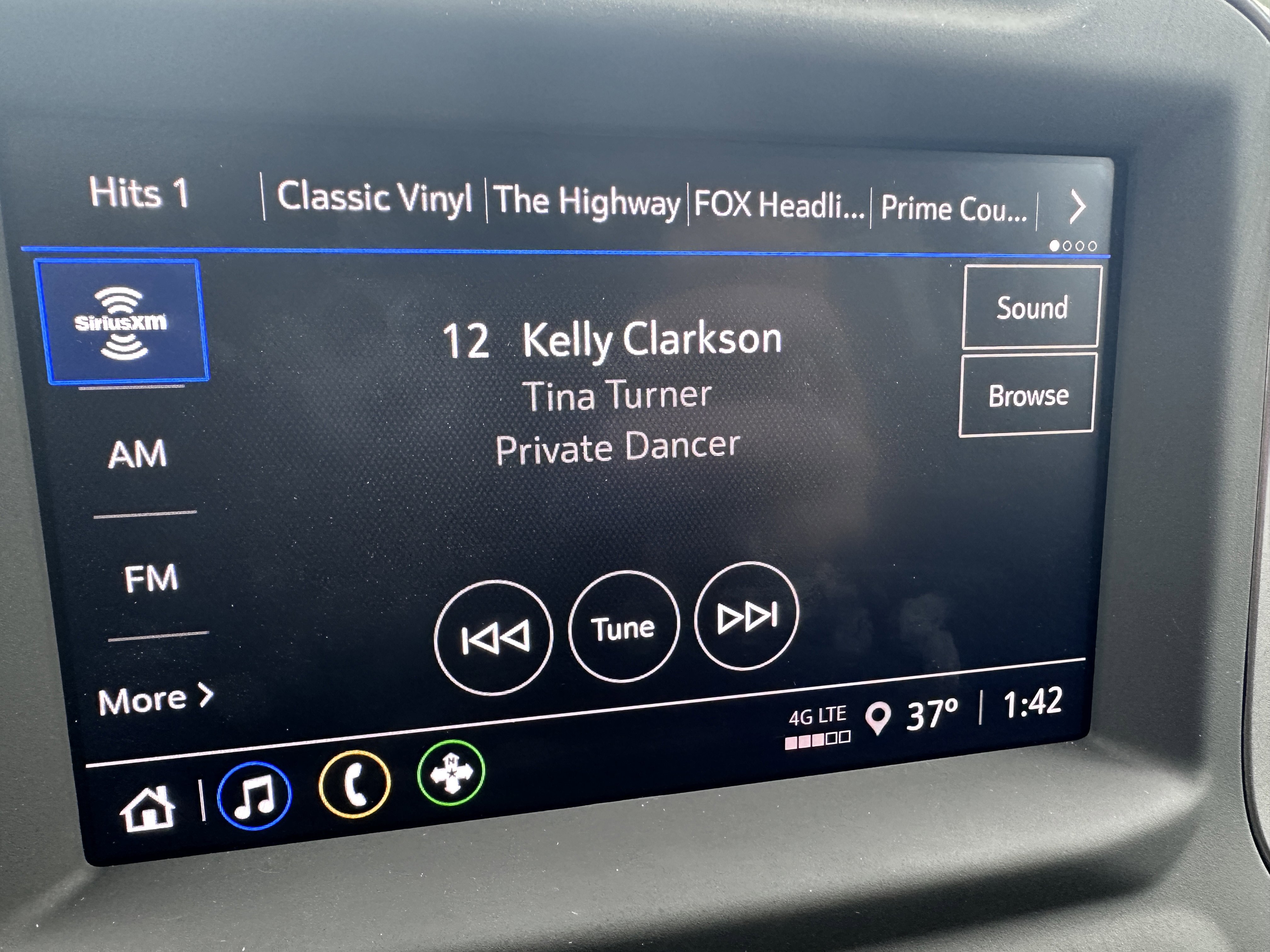 Used 2024 Chevrolet Silverado 2500 Custom w/ Custom Value Package image 20