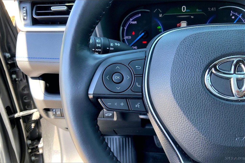 Used 2019 Toyota RAV4 XSE image 11