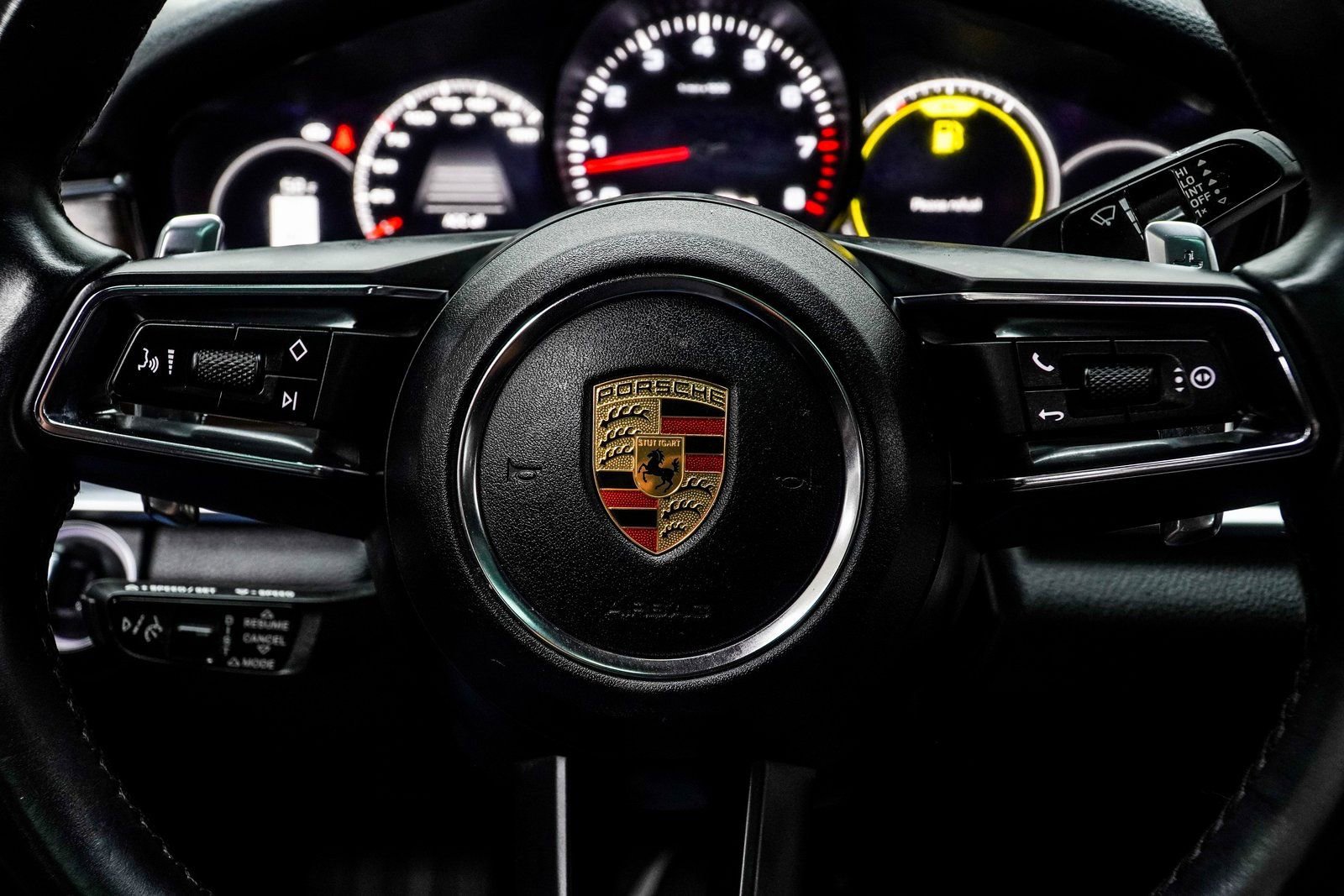 Used 2021 Porsche Panamera 4 image 36