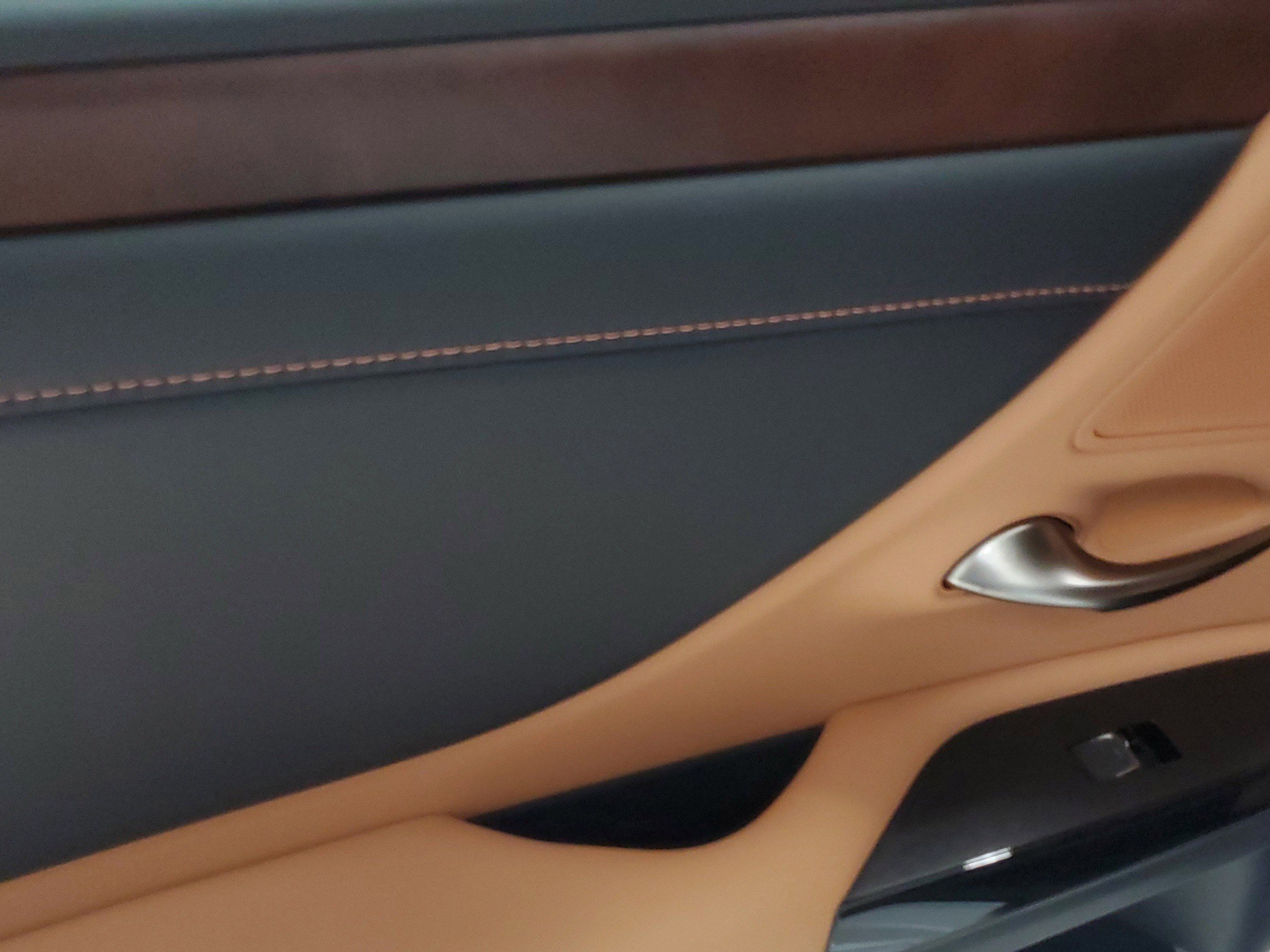 New 2025 Lexus ES 350 w/ Premium Package image 8