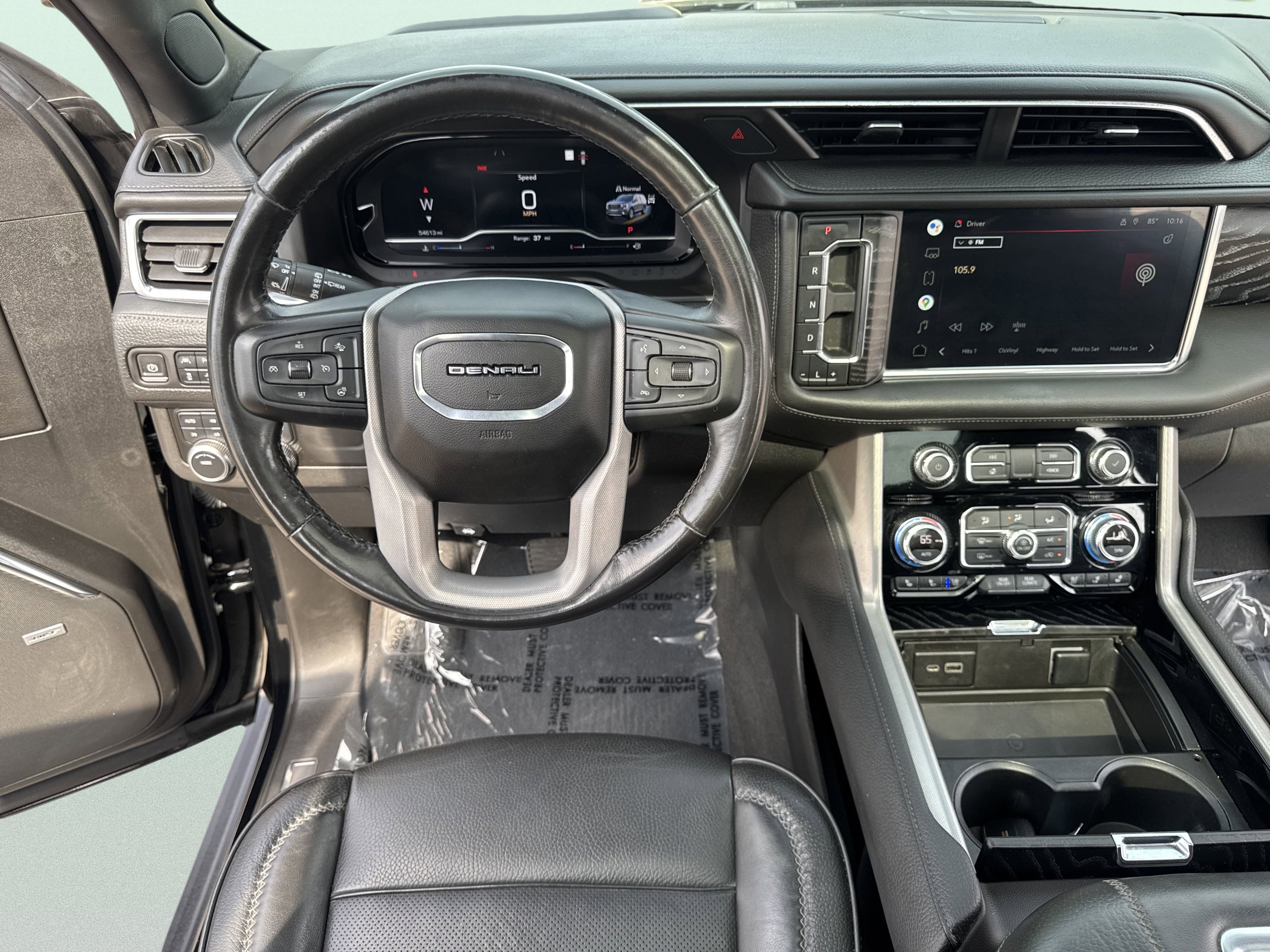 Used 2022 GMC Yukon Denali image 48