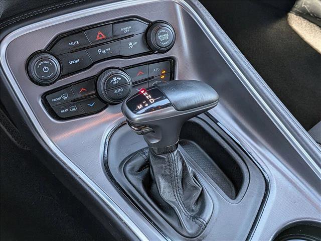 Used 2020 Dodge Challenger R/T RWD image 12
