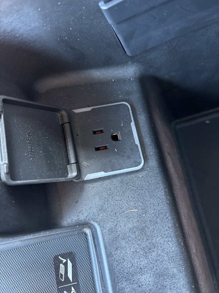 Used 2022 Chevrolet Silverado 1500 LTZ image 27