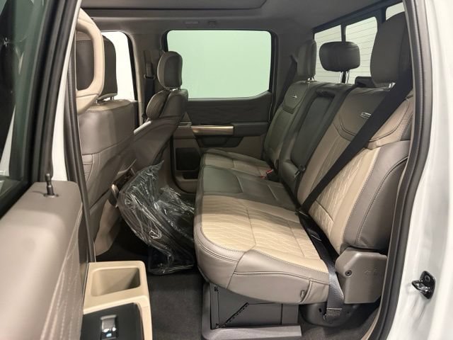 Certified 2026 Ford F450 Platinum w/ Platinum Plus Package AWD/4WD image 34