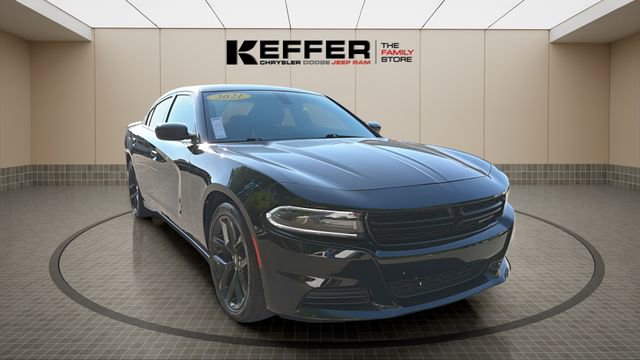 Certified 2021 Dodge Charger SXT w/ Blacktop Package RWD image 8