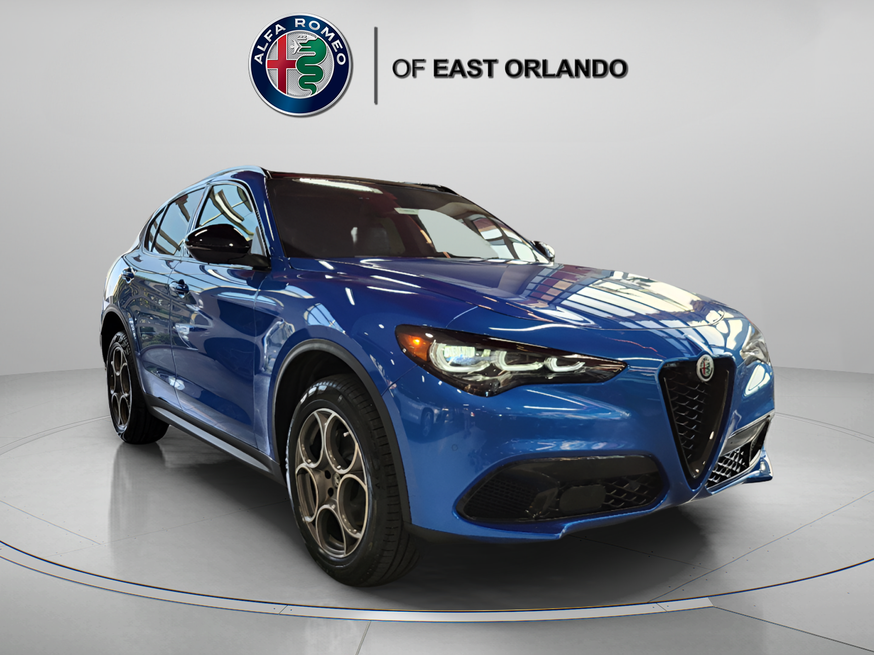 New 2025 Alfa Romeo Stelvio Sprint