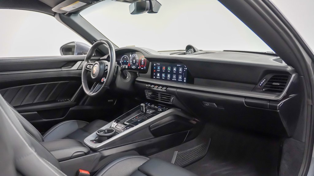 Certified 2025 Porsche 911 Carrera image 5