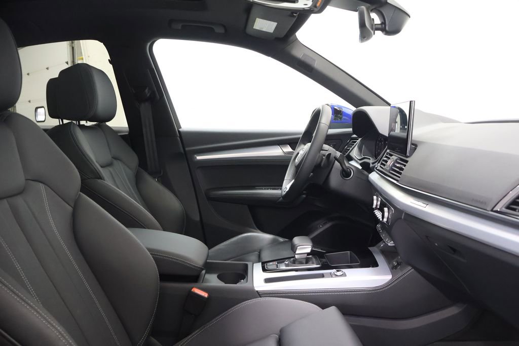 Used 2024 Audi Q5 2.0T Premium Plus w/ Premium Plus Package image 21