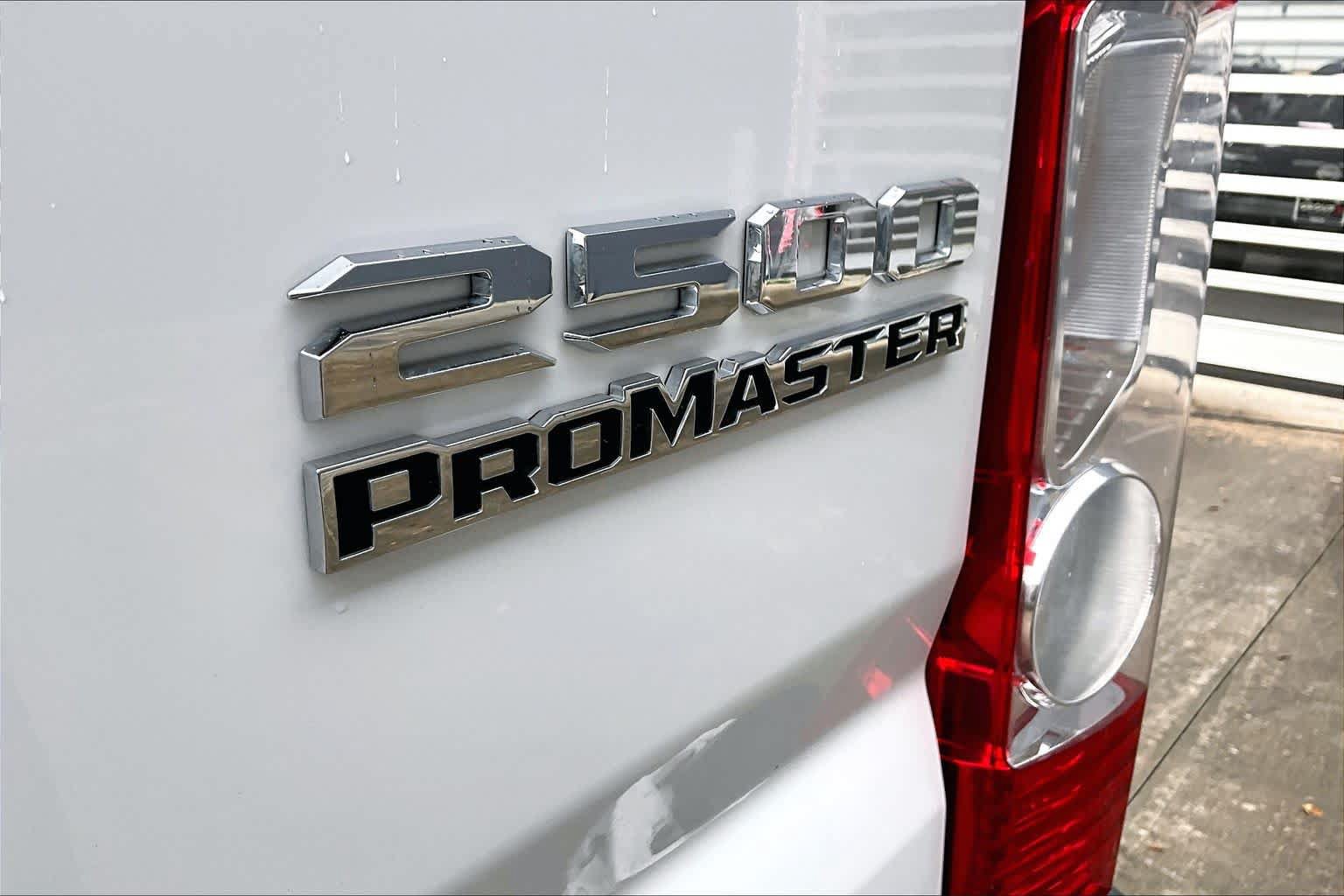 Used 2023 RAM ProMaster 2500 FWD image 10