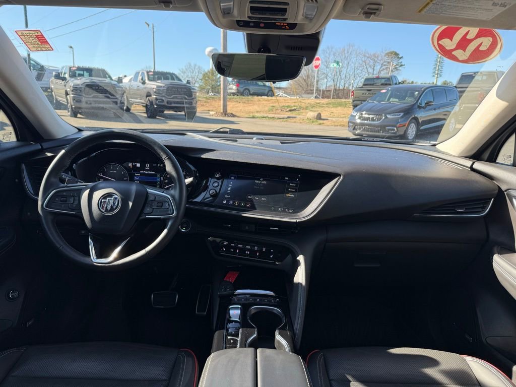 Used 2022 Buick Envision Essence w/ Technology Package II AWD/4WD image 40