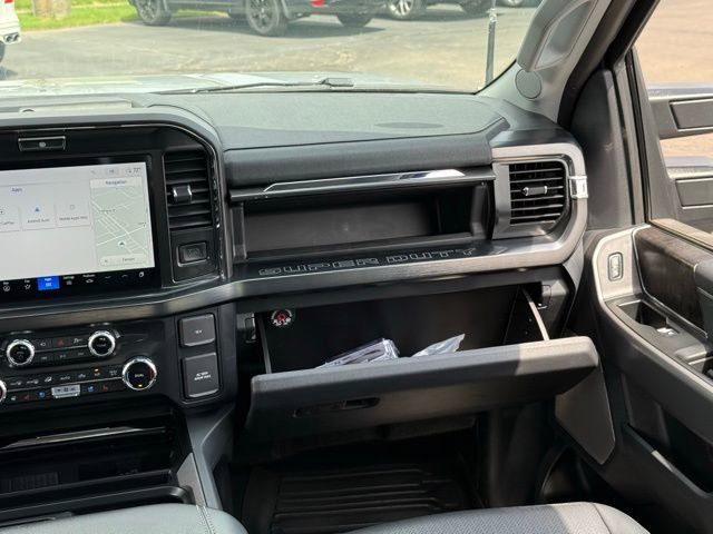 Used 2026 Ford F250 Lariat w/ Lariat Ultimate Package AWD/4WD image 37