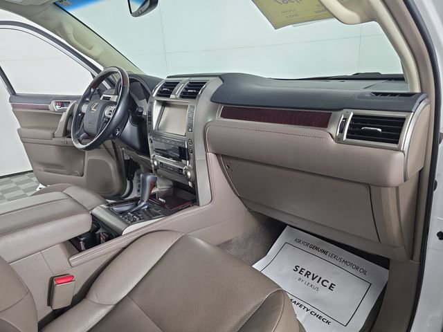 Used 2018 Lexus GX 460 Premium w/ Premium Package image 21
