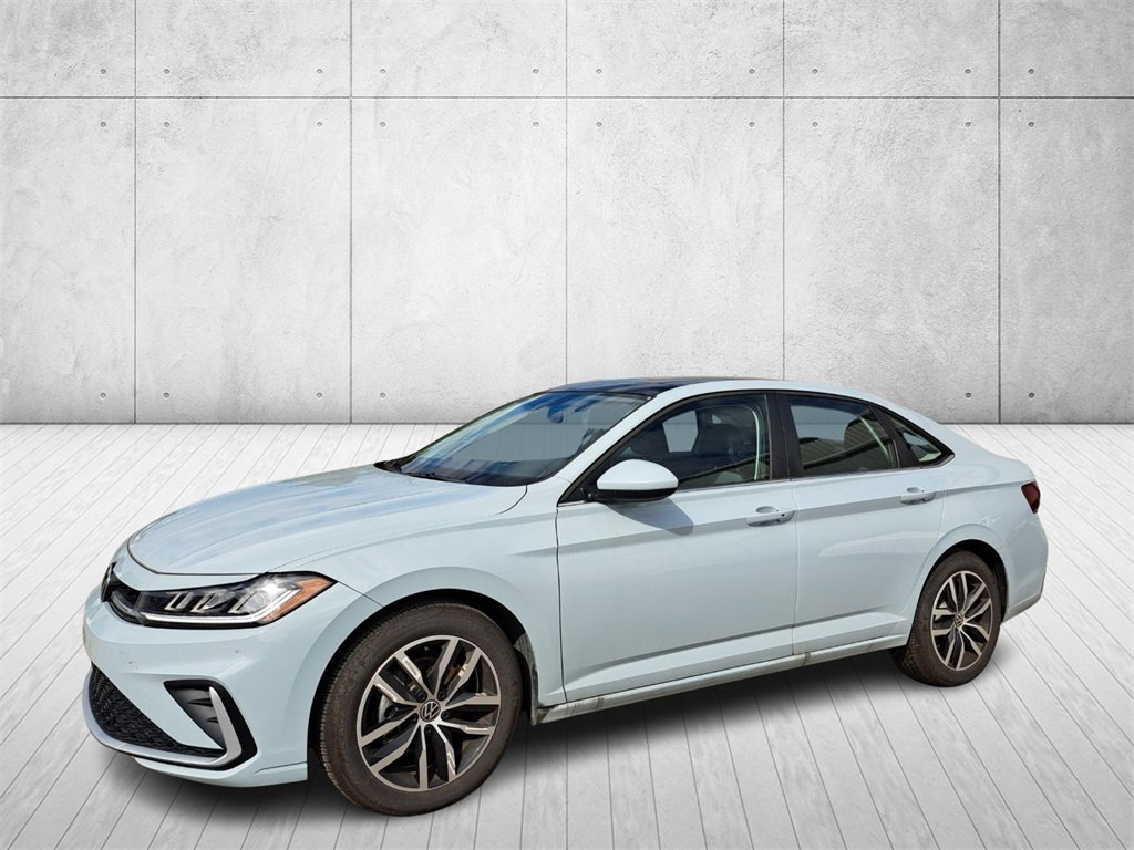 Used 2025 Volkswagen Jetta SE