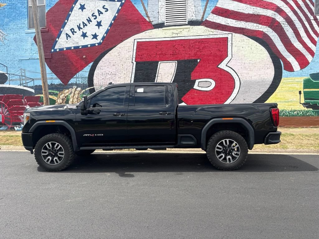 Used 2021 GMC Sierra 2500 AT4 w/ AT4 Premium Plus Package AWD/4WD image 3