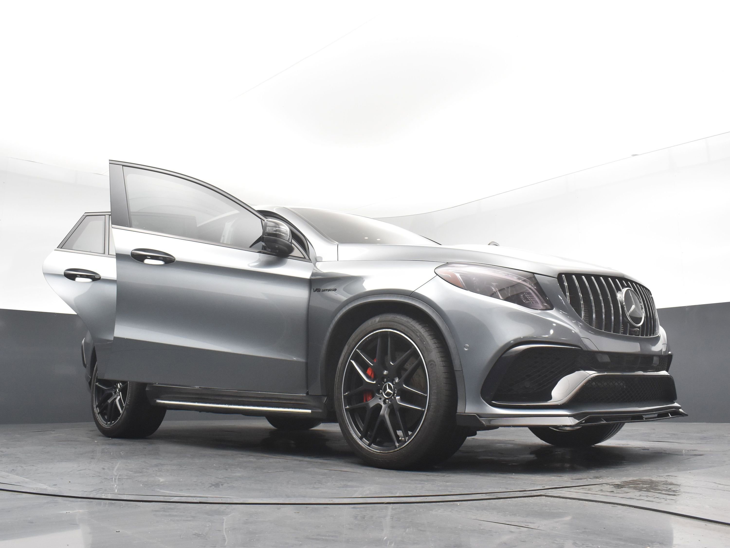 Used 2019 Mercedes-Benz GLE 63 AMG S w/ Premium 3 Package image 32
