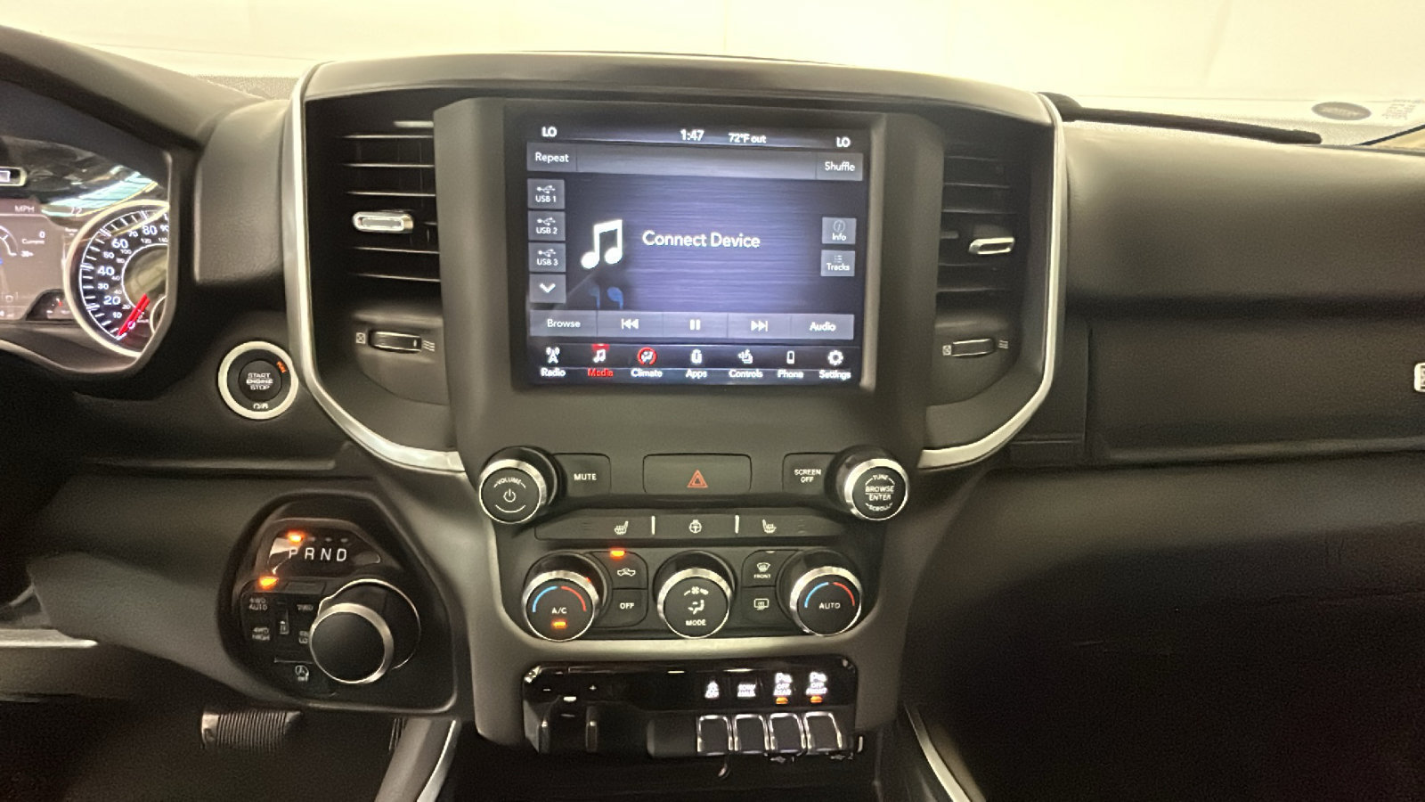 Used 2020 RAM 1500 Big Horn AWD/4WD image 27