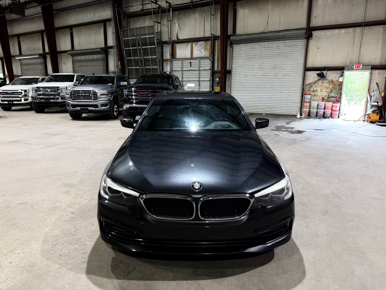 Used 2017 BMW 530i RWD image 10