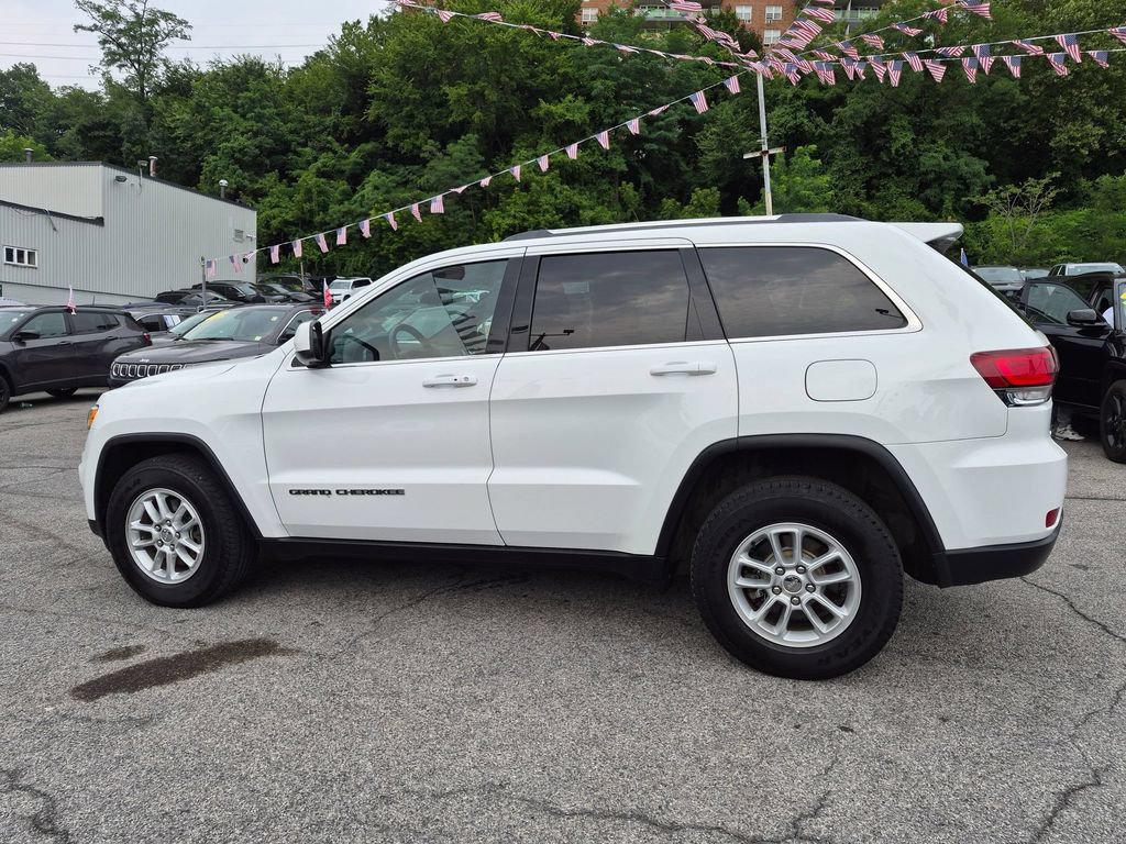 Used 2020 Jeep Grand Cherokee Laredo AWD/4WD image 10