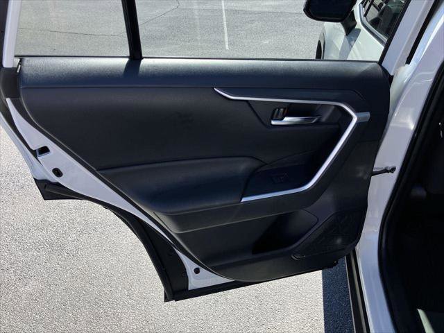 Certified 2022 Toyota RAV4 SE w/ Convenience Package image 22