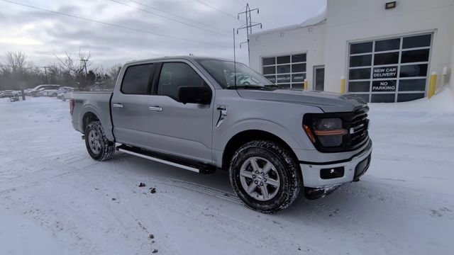 Used 2024 Ford F150 XLT AWD/4WD image 2