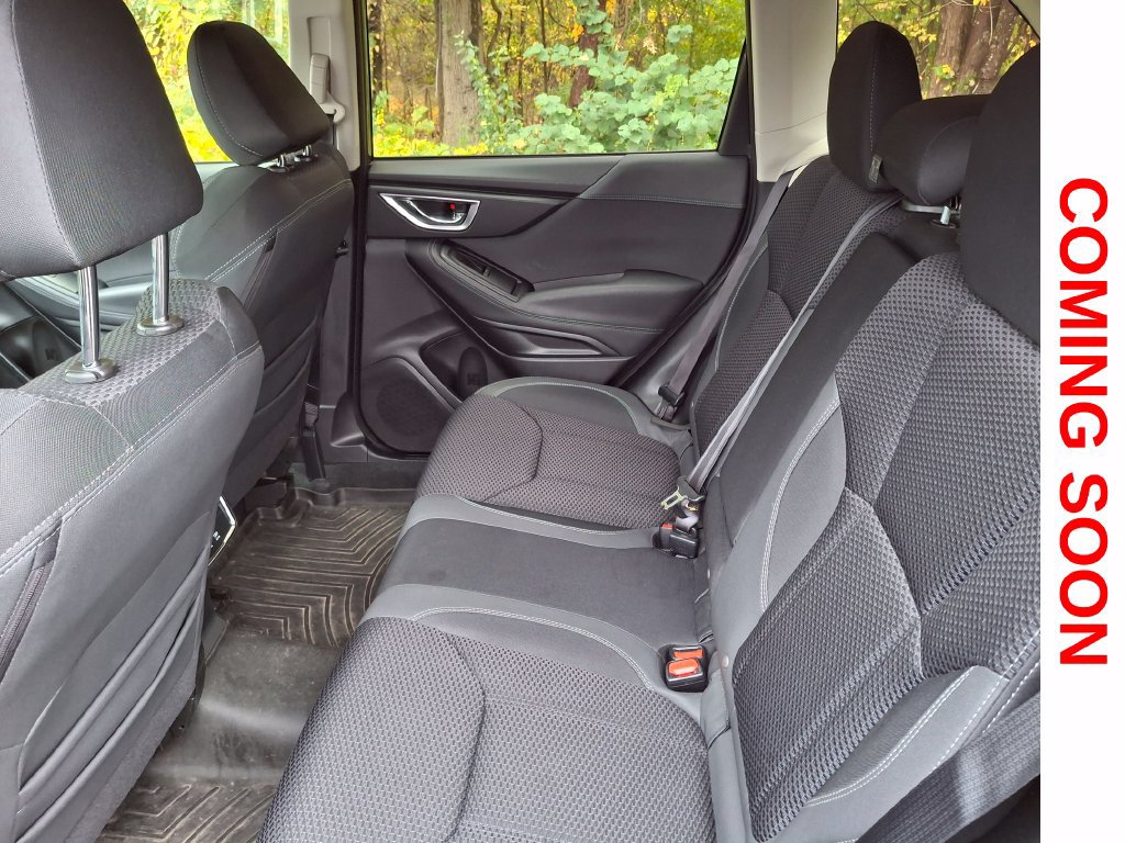 Used 2024 Subaru Forester Premium AWD/4WD image 11