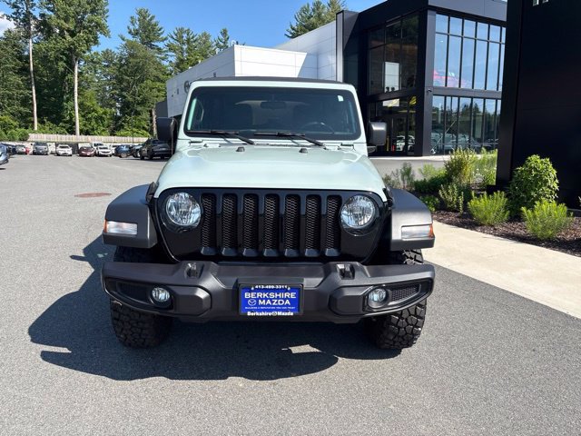 Used 2023 Jeep Wrangler Unlimited Sport AWD/4WD image 2