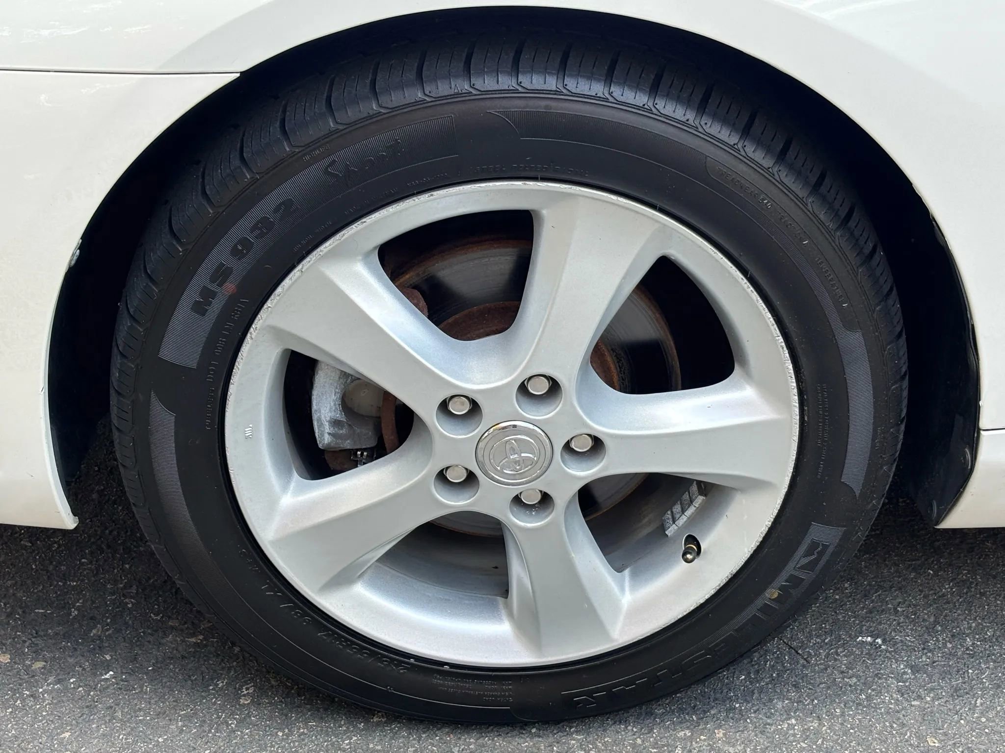 Used 2006 Toyota Solara SLE image 39