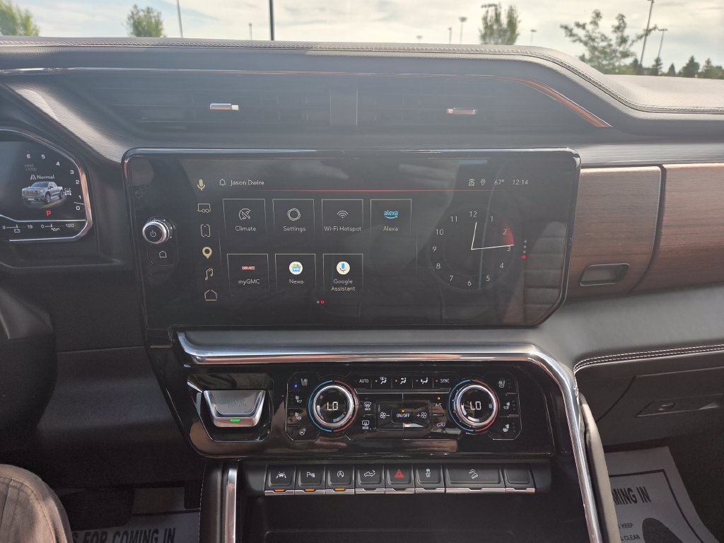 Used 2025 GMC Sierra 1500 Denali Ultimate AWD/4WD image 17