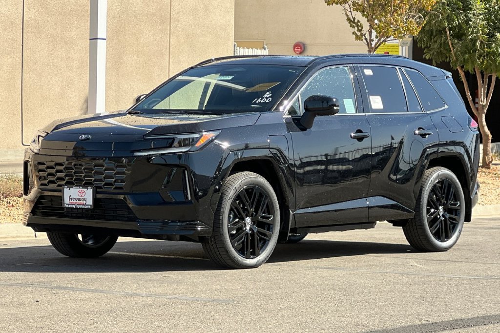 New 2026 Toyota RAV4 XSE w/ Panoramic Sun Roof Package AWD/4WD image 8
