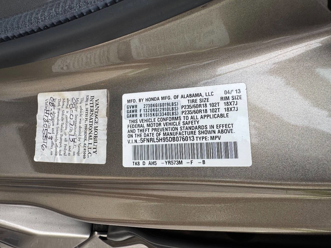Used 2013 Honda Odyssey Touring Elite image 27