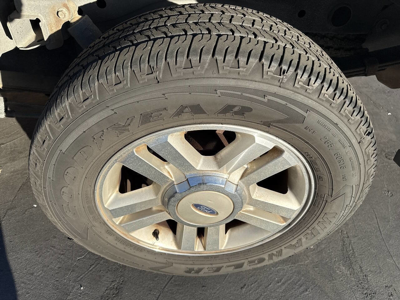 Used 2004 Ford F150 Lariat image 31