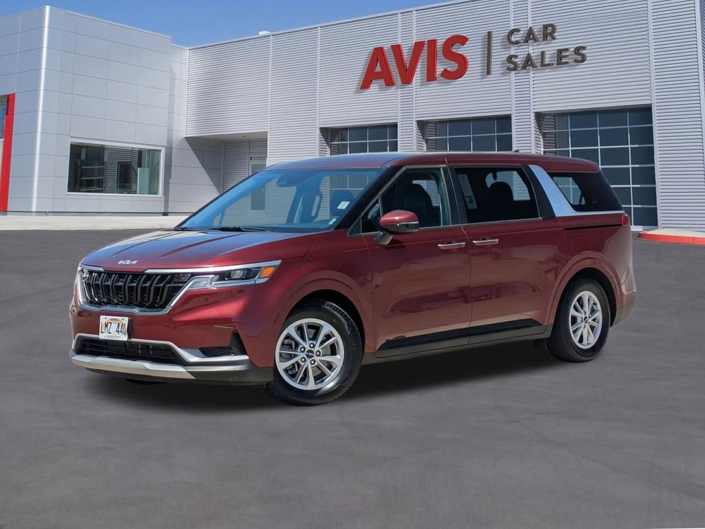 Used 2023 Kia Carnival LX FWD image 1