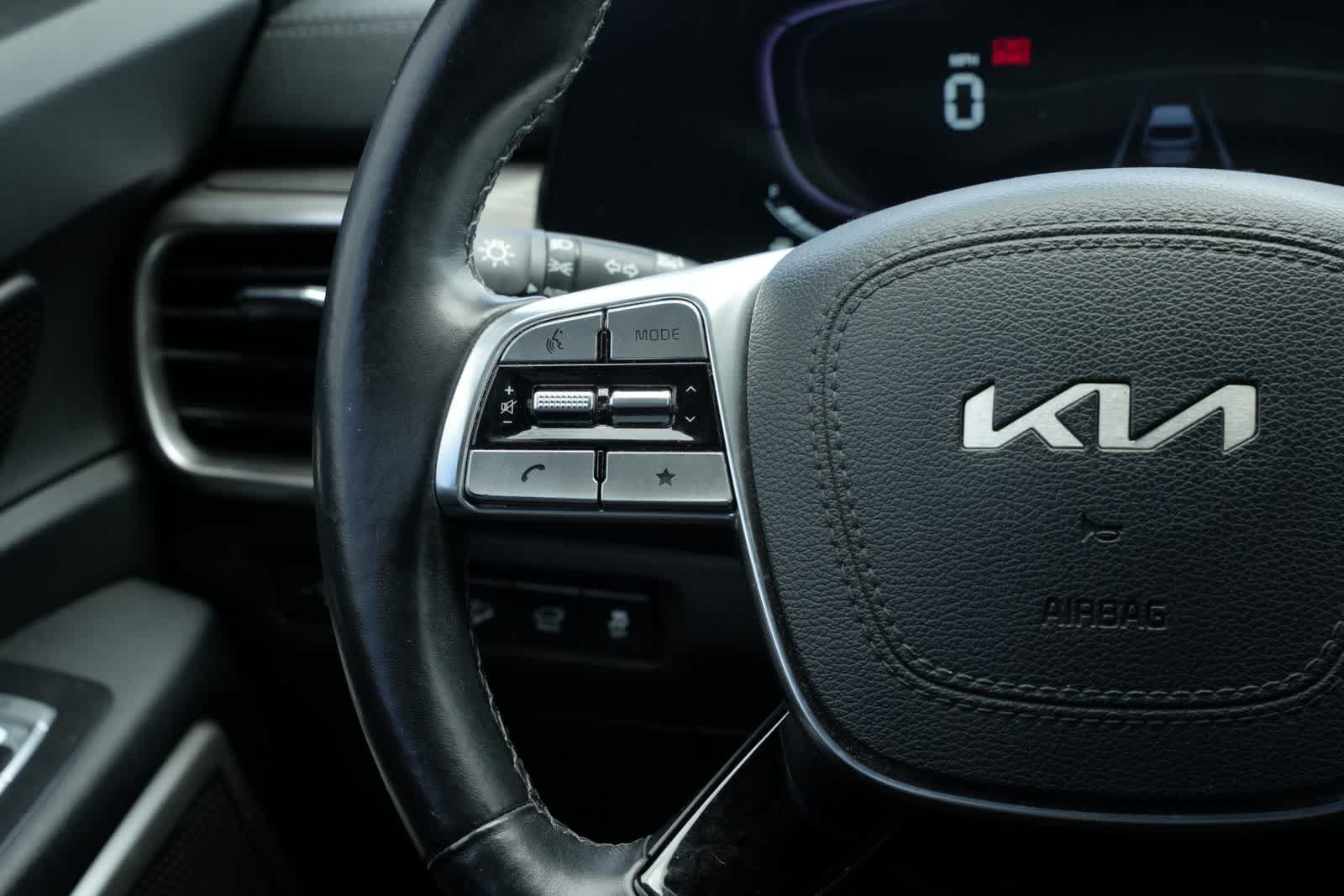 Used 2023 Kia Telluride EX X-Line AWD/4WD image 9