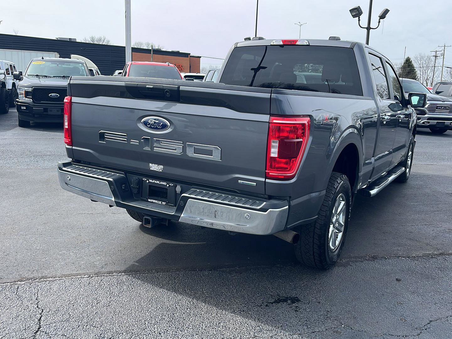 Used 2023 Ford F150 XLT w/ Trailer Tow Package image 5