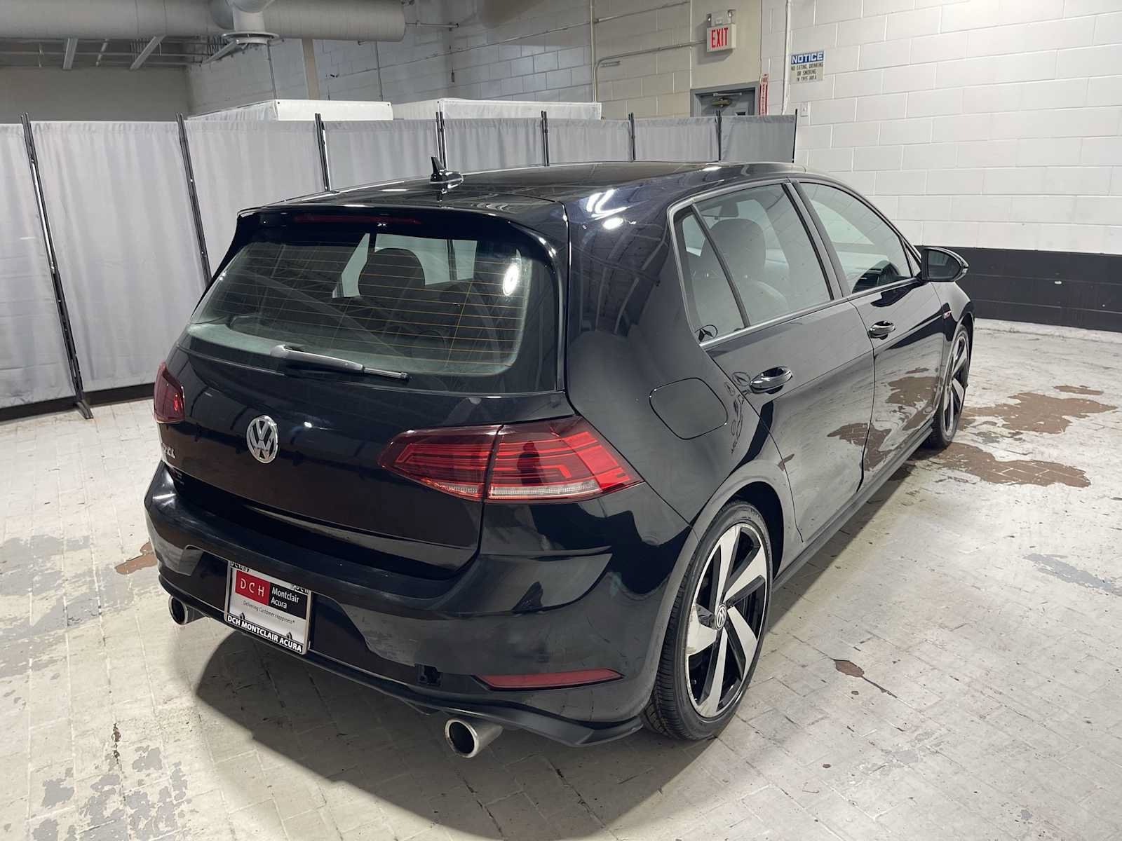 Used 2019 Volkswagen GTI SE w/ SE Experience Package FWD image 26