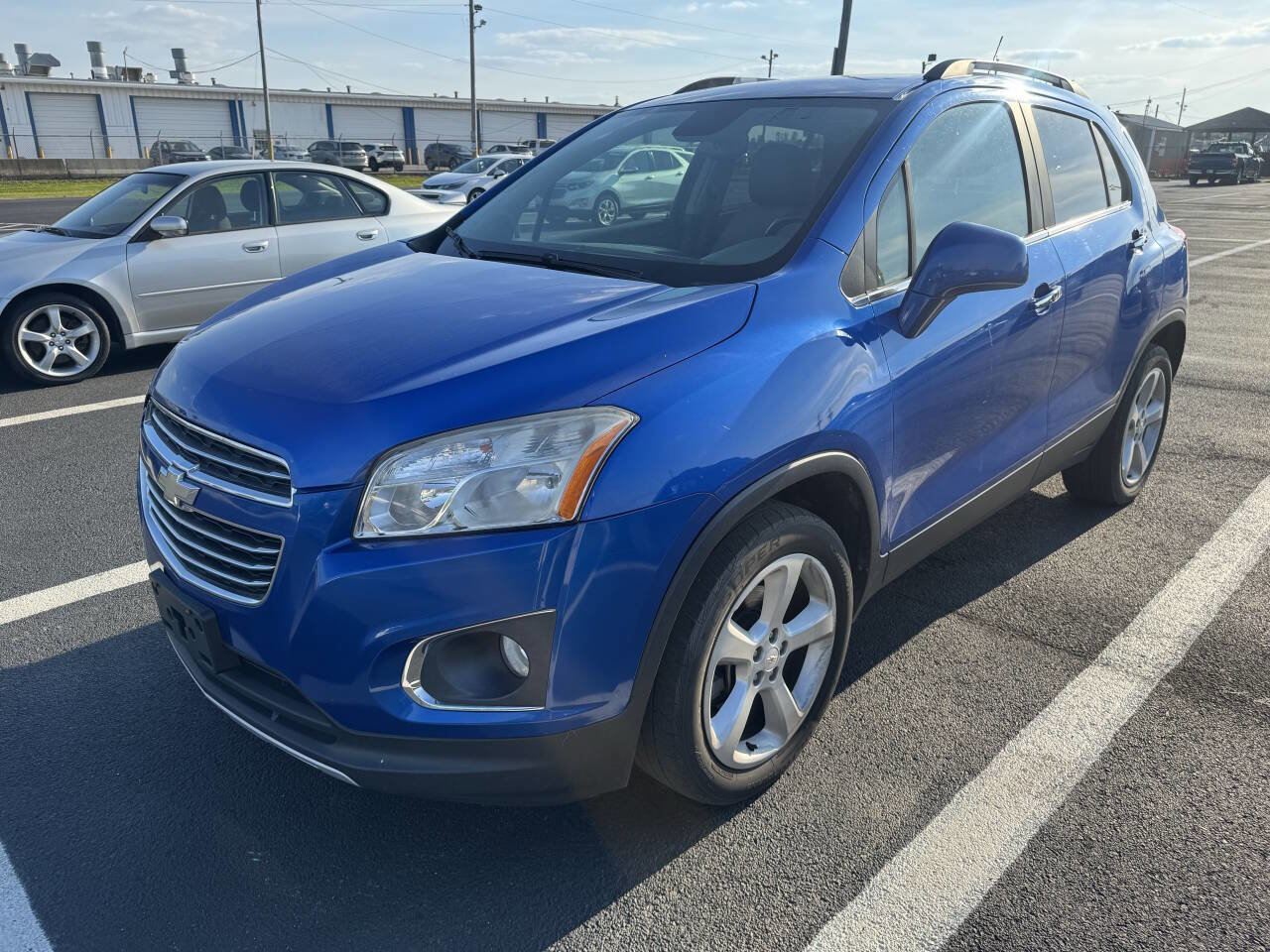 Used 2015 Chevrolet Trax LTZ AWD/4WD image 2