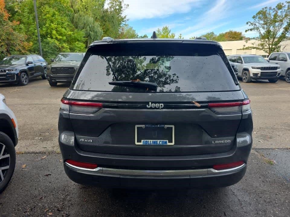Used 2025 Jeep Grand Cherokee Laredo w/ Luxury Tech Group I AWD/4WD image 5