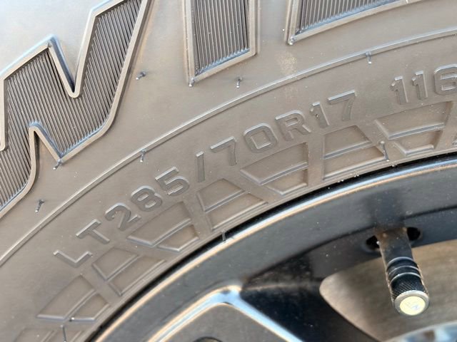 Used 2024 Jeep Wrangler Unlimited AWD/4WD image 8