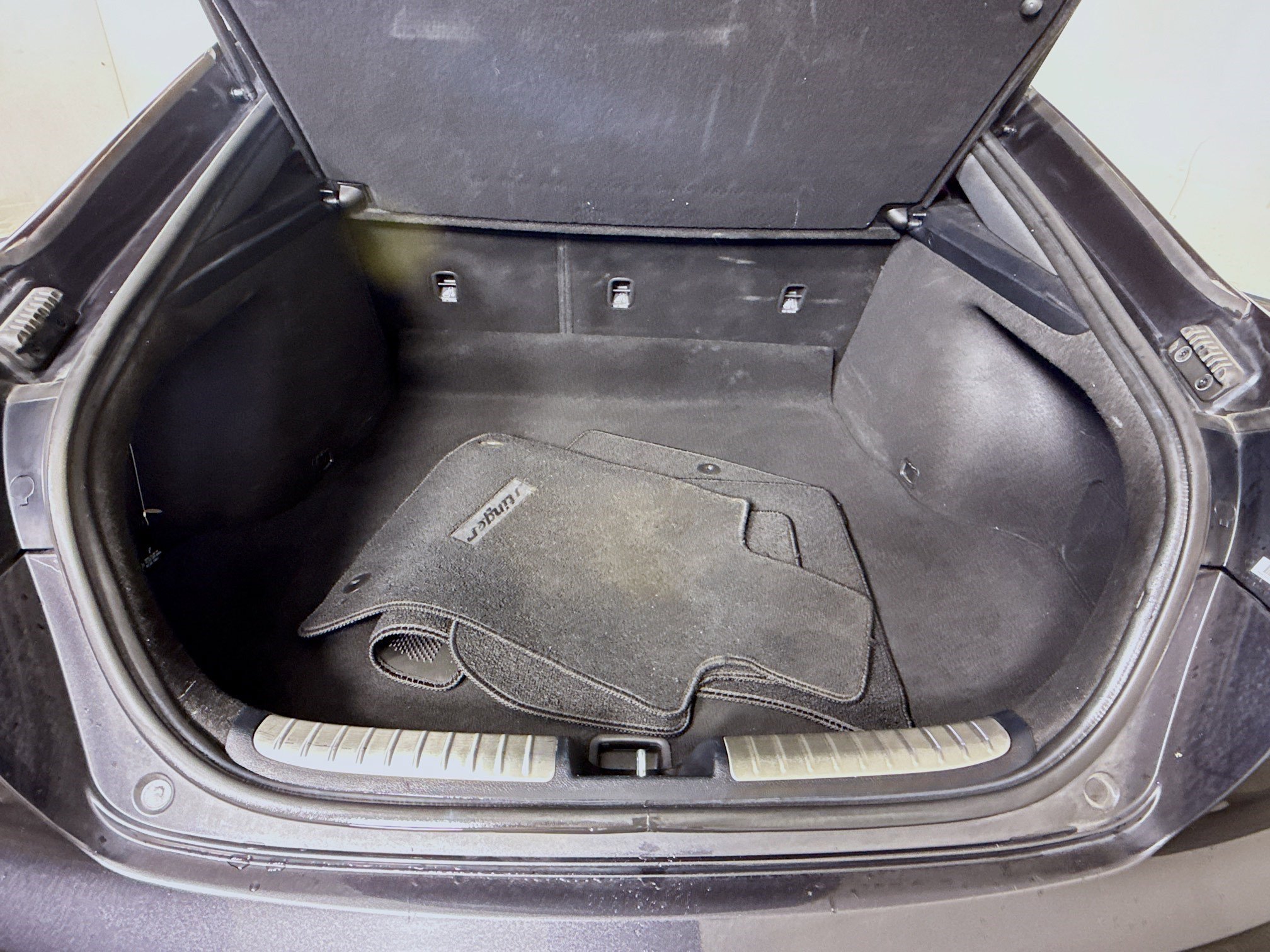 Used 2023 Kia Stinger GT-Line w/ Sun & Sound Package image 35