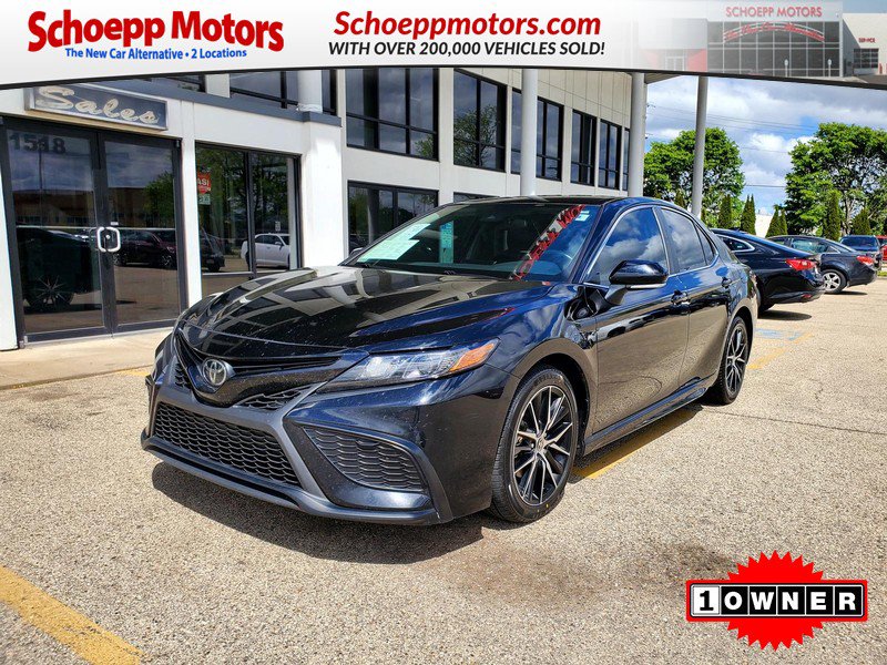 Used 2024 Toyota Camry SE FWD image 1