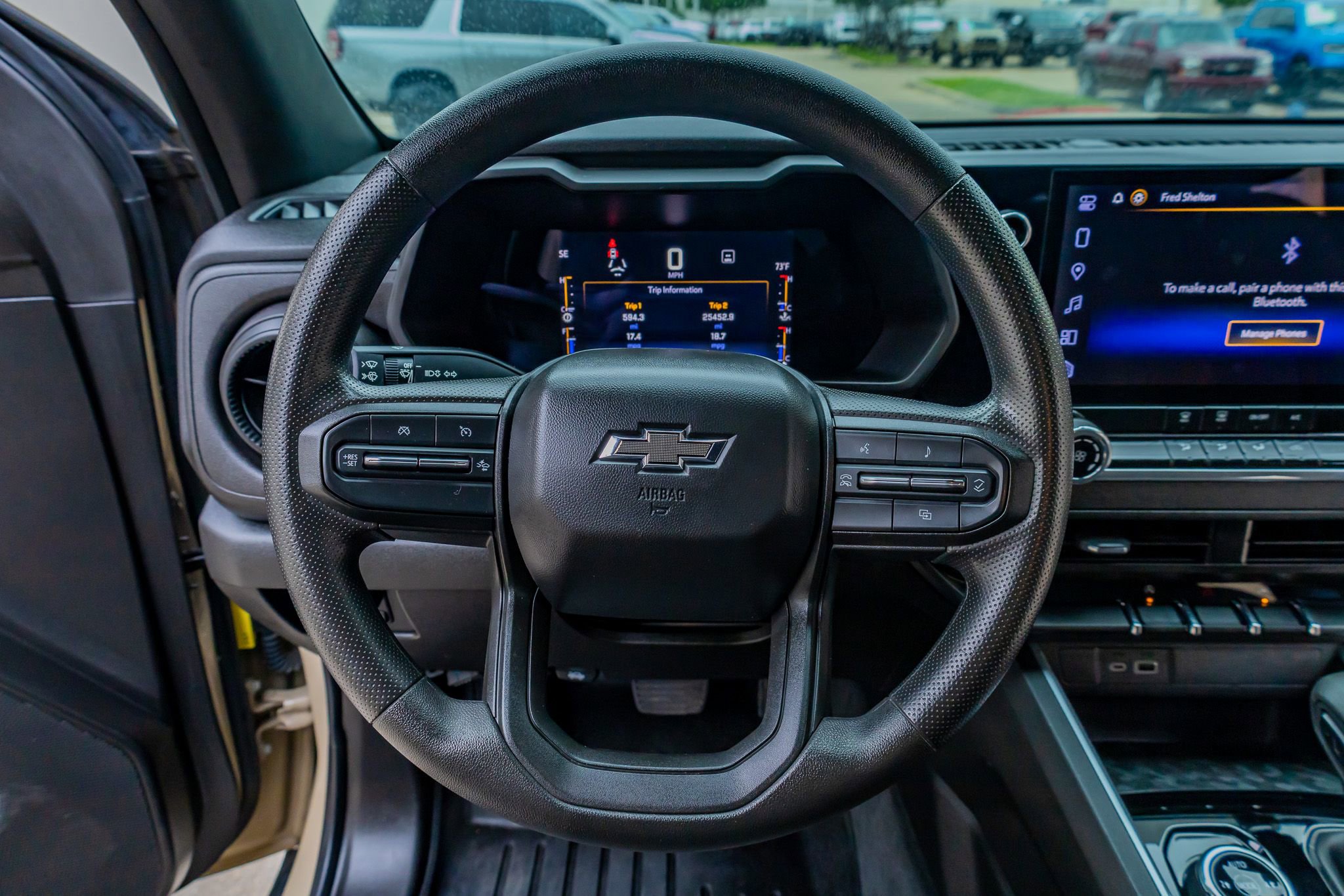 Used 2023 Chevrolet Colorado Trail Boss w/ Technology Package AWD/4WD image 19