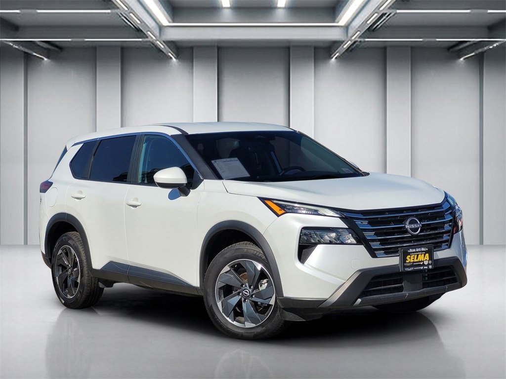 Used 2024 Nissan Rogue SV