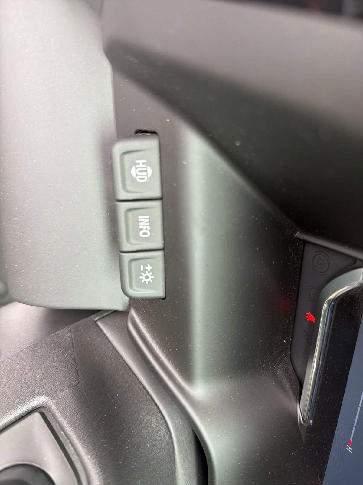 Certified 2025 GMC Sierra 1500 AT4 w/ AT4 Premium Package image 12