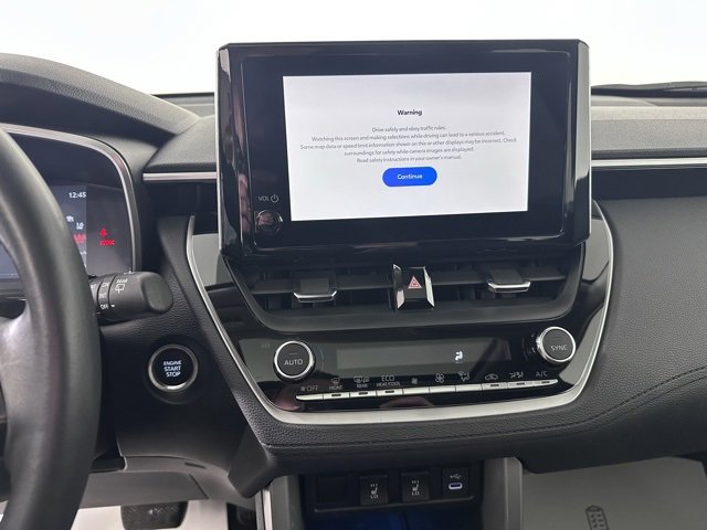 Used 2023 Toyota Corolla Cross XLE image 26